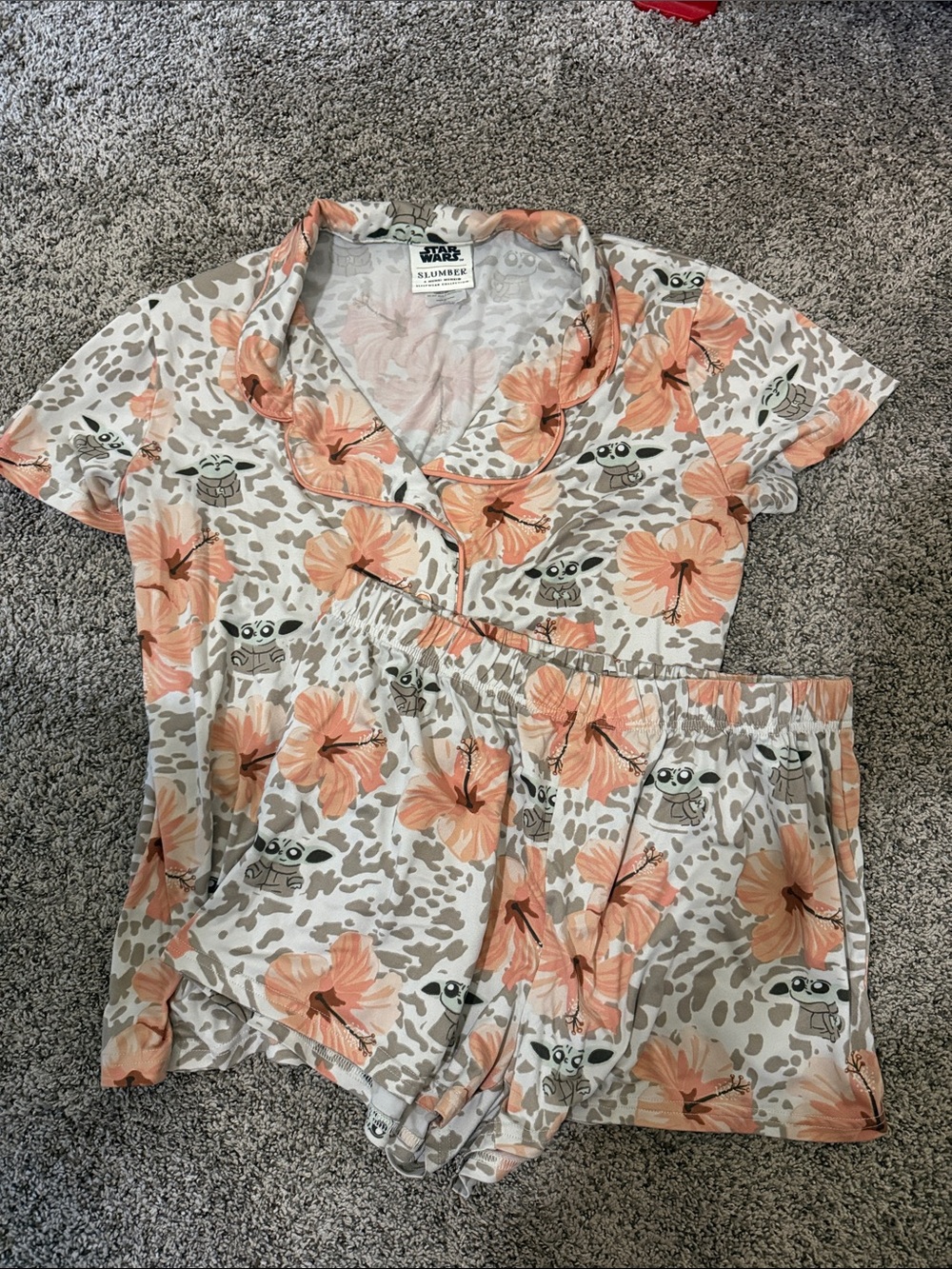 munki munki Floral Short Pajama Set with Grogu Star Wars Print